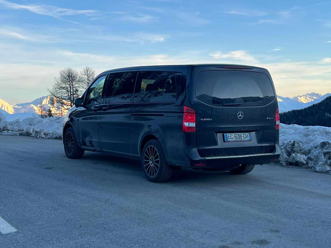 Rolls-Royce luxury private chauffeur Courchevel 1850 | FFGR Courchevel